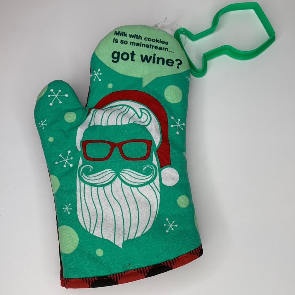 Got Wine? Hipster Santa Oven Mitt with Wine Glass Cookie Cutter - Picture 7 of 8